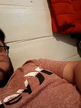 Snapshot of MauxXx93 chatting on 9, 3, 2026 MauxXx93 online show from 9, 3, 2026