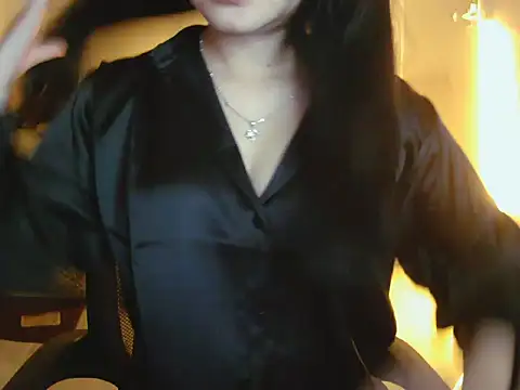 Snapshot of Ngoc_Quynh_18 chatting on 24, 9, 2025 Ngoc Quynh 18 online show from 24, 9, 2025