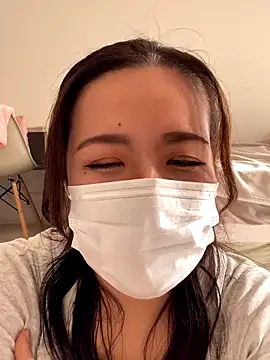 NATSUMI00 online show from 17, 10, 2025