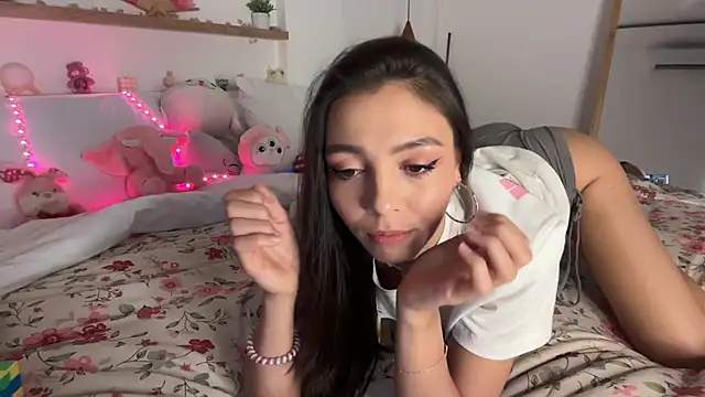 keirasworld online show from 11, 11, 2025