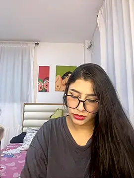 Sweet and Rous0 online show from 1, 10, 2025