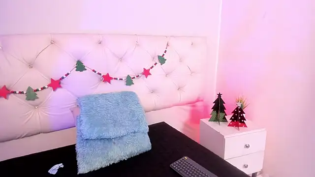 Ambeer fox  online show from 1, 12, 2025