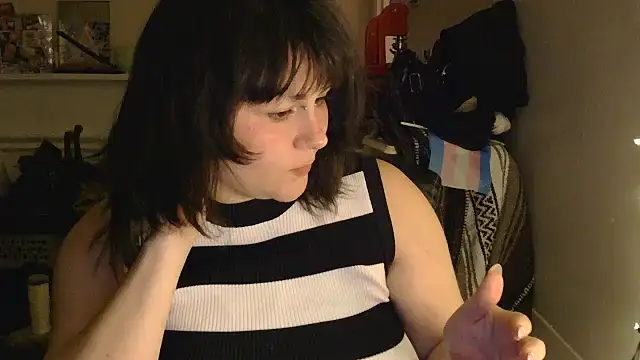 PeakoBunny online show from 18, 11, 2025