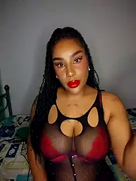 Snapshot of Queen_Amara chatting on 5, 5, 2026 Queen Amara online show from 5, 5, 2026