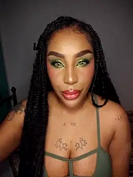 Snapshot of Queen_Amara chatting on 9, 5, 2026 Queen Amara online show from 9, 5, 2026