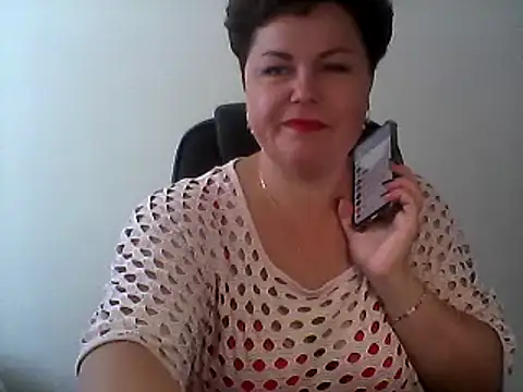 Snapshot of EllaLove2277 chatting on 21, 9, 2025 EllaLove2277 online show from 21, 9, 2025