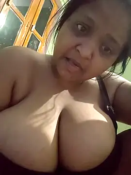 bitch-horny online show from 27, 2, 2026