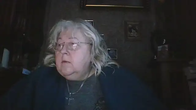 Lala-Love56 online show from 18, 11, 2025