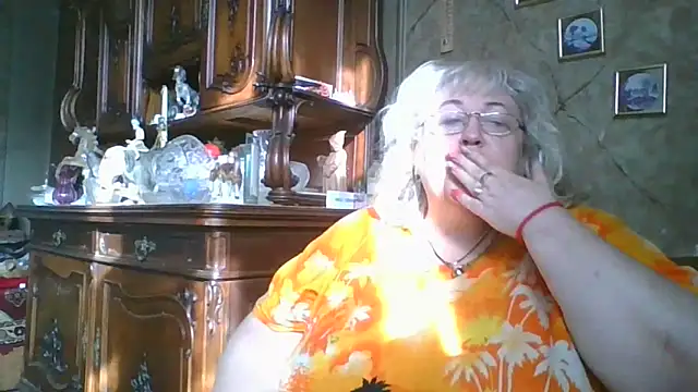 Snapshot of Lala-Love56 chatting on 17, 6, 2026 Lala-Love56 online show from 17, 6, 2026