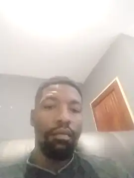 TopssyKreet online show from 3, 12, 2025