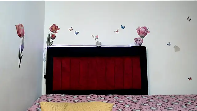 Valeryxs online show from 10, 4, 2026