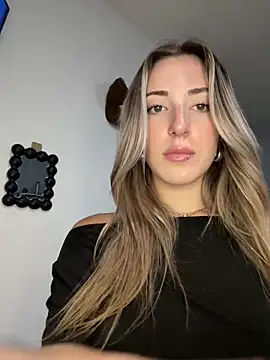 Sashailardi online show from 5, 4, 2026