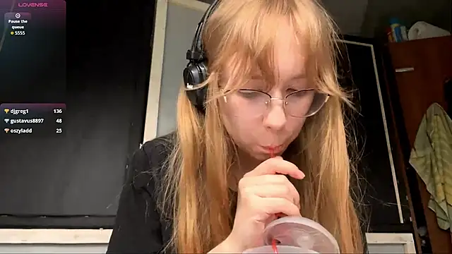 LouieRutt online show from 15, 9, 2025