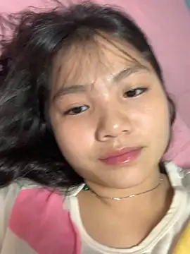 Emlyly-18 online show from 24, 9, 2025