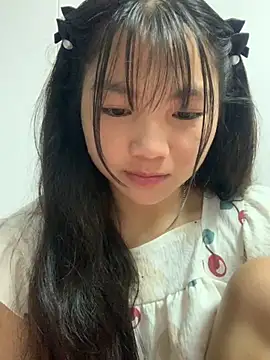 Emlyly-18 online show from 29, 9, 2025