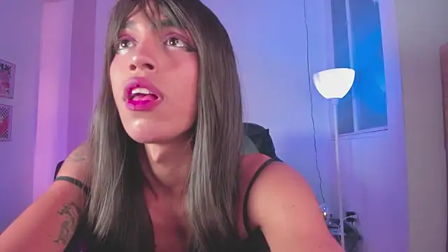 Nikkita Dragon online show from 17, 9, 2025