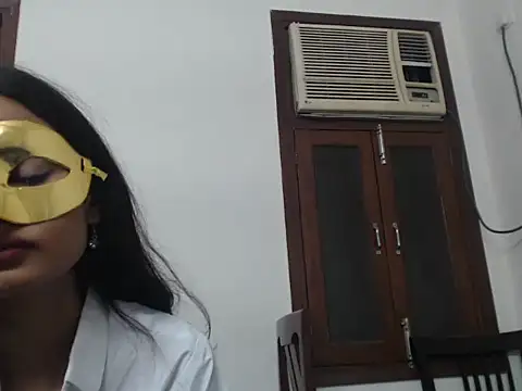Kinky kaira  online show from 10, 9, 2025