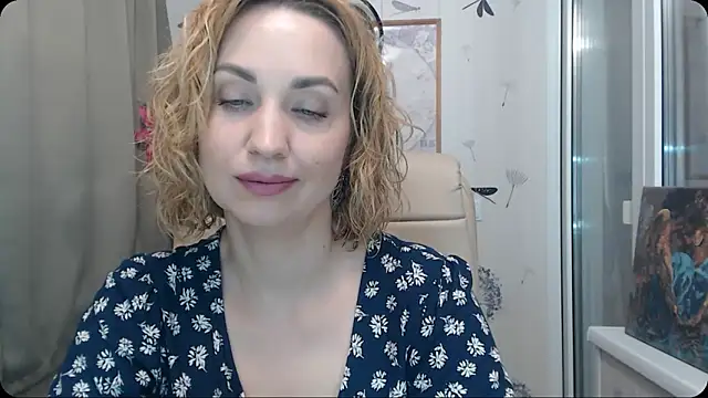 KatrinAlluring online show from 31, 10, 2025