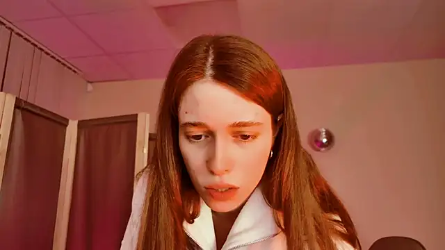 Snapshot of Yoka_paradoXXX chatting on 29, 4, 2026 Yoka paradoXXX online show from 29, 4, 2026