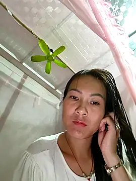 Yumyum kiw online show from 26, 10, 2025