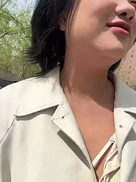 Fengbaby-555 online show from 12, 4, 2026