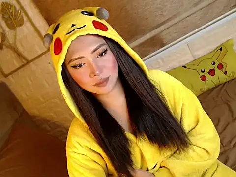 yourdevilsweettsx online show from 23, 2, 2026