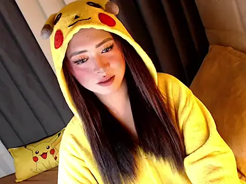 yourdevilsweettsx online show from 20, 3, 2026