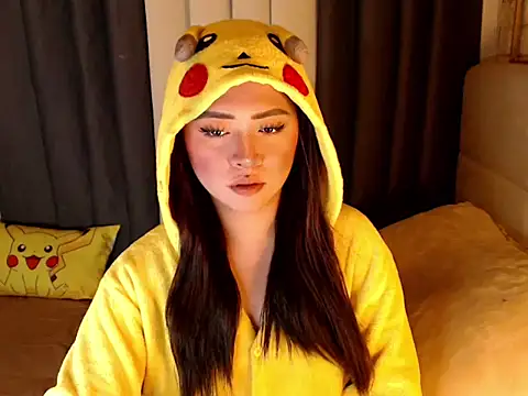 yourdevilsweettsx online show from 2, 4, 2026