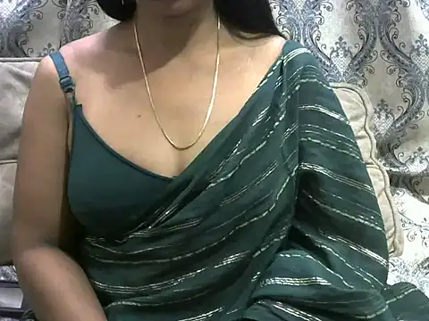 MISS SOMIYA online show from 7, 11, 2025