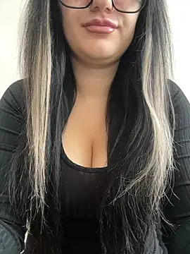 Molly-molly- online show from 17, 6, 2026