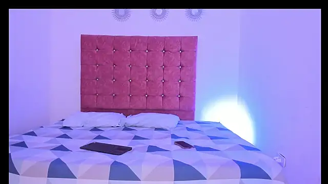 Teffy Cute  online show from 5, 11, 2025