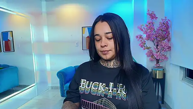 Black roseee online show from 19, 3, 2026