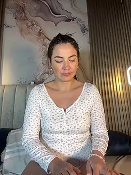 Dakota Evanns online show from 11, 11, 2025