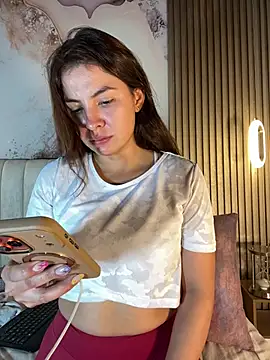 Dakota Evanns online show from 16, 4, 2026