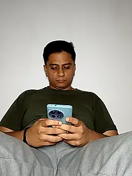 Snapshot of eyepach96 chatting on 19, 9, 2025 eyepach96 online show from 19, 9, 2025