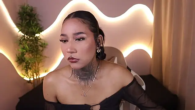 Anaya olyx online show from 25, 9, 2025