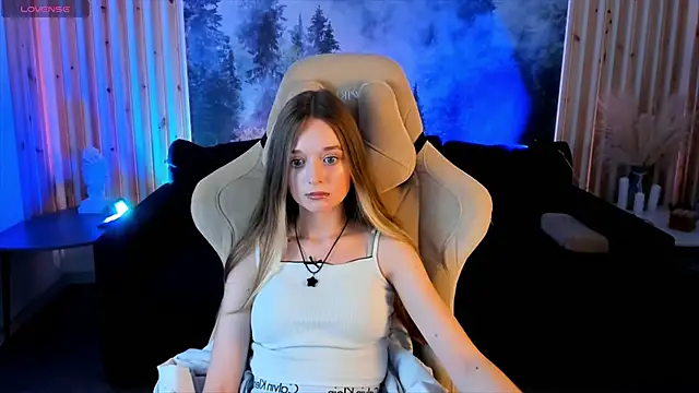 Snapshot of AleksaNight chatting on 26, 9, 2025 AleksaNight online show from 26, 9, 2025