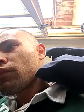 Snapshot of Safadoquergozargostoso chatting on 12, 10, 2025 Safadoquergozargostoso online show from 12, 10, 2025