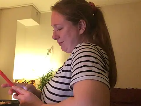 MazySunny online show from 31, 10, 2025