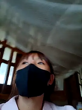 Snapshot of kata-00 chatting on 3, 10, 2025 kata-00 online show from 3, 10, 2025