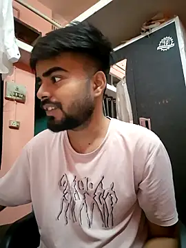 soniriyaa010101 online show from 8, 4, 2026