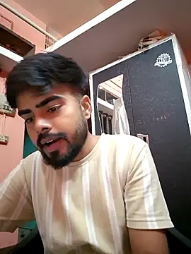 soniriyaa010101 online show from 11, 4, 2026