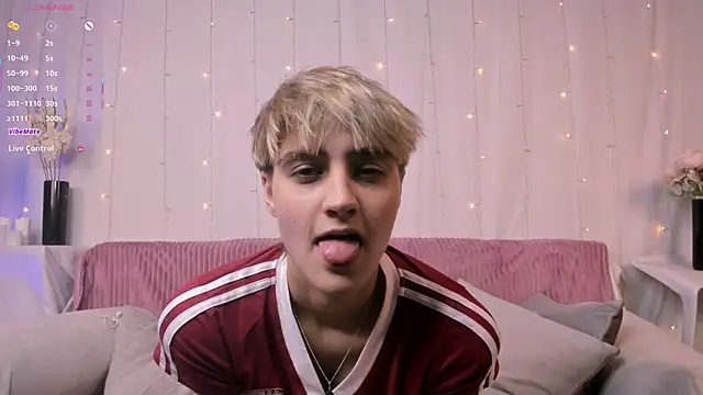 Astrellia online show from 10, 10, 2025