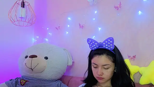 april bennett online show from 8, 1, 2026