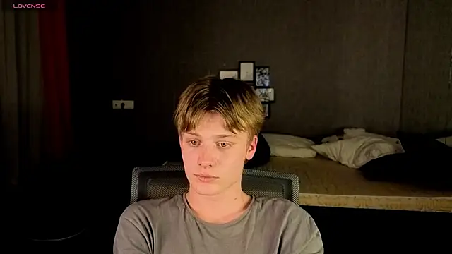 LouieEvans online show from 12, 10, 2025