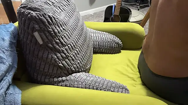 Mickelangello75 online show from 4, 11, 2025