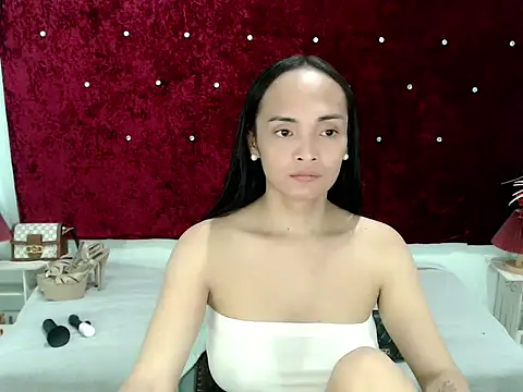 Snapshot of XxMissBEAUTYFULLxX chatting on 25, 9, 2025 XxMissBEAUTYFULLxX online show from 25, 9, 2025