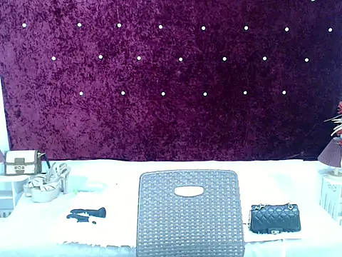 Snapshot of XxMissBEAUTYFULLxX chatting on 29, 9, 2025 XxMissBEAUTYFULLxX online show from 29, 9, 2025