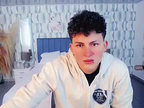 Axel savage online show from 18, 10, 2025