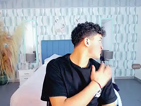 Axel savage online show from 21, 10, 2025